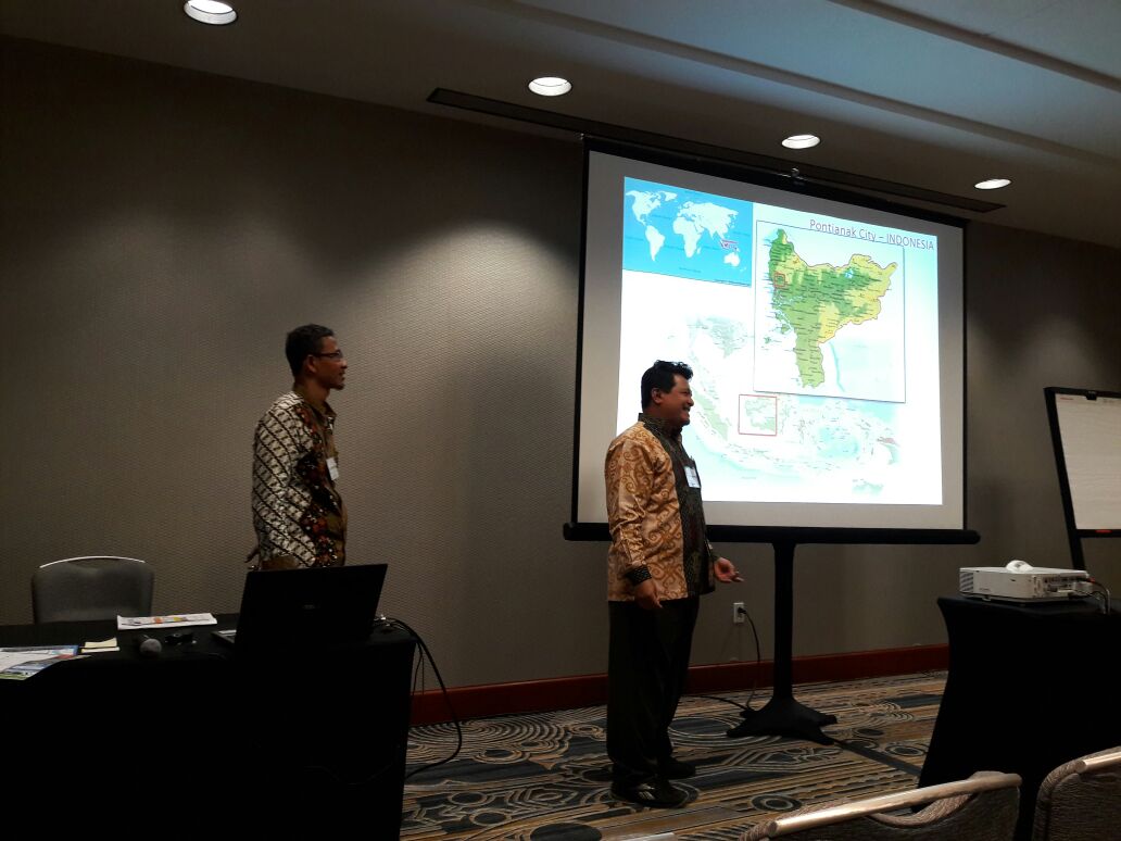 Presentasi Tim UPT Bahasa Untan 